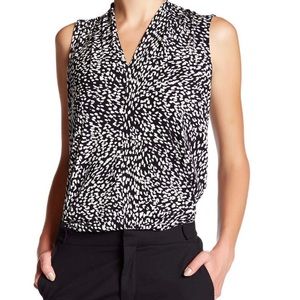 New Vince Camuto V Neck Animal Print Top, XS